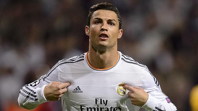 Cristiano Ronaldo nets 324th Real Madrid goal to become all-time top goalscorer