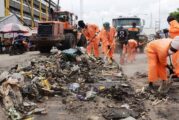 Sanwo-Olu Promises Salary Increase For Street Sweepers