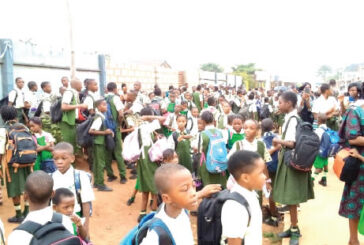 Panic As Lagos Hoodlums Invade School, Chase Pupils