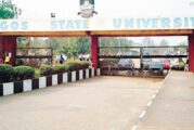 Varsity Announces Scholarships For Outstanding Students