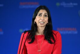 Foreign Students To Be Banned From Moving Family To UK