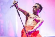 Wizkid Loses £100,000 Ring At London Concert