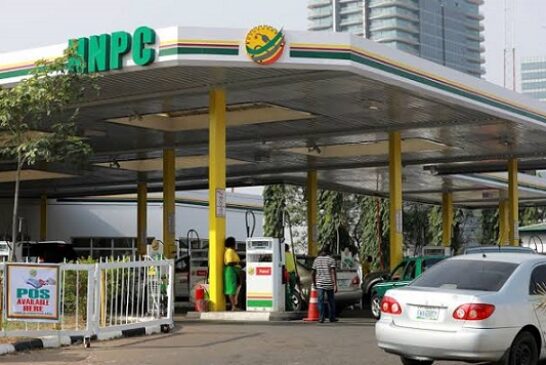 Netizens Kick As Fuel Price Hits N617/Litre