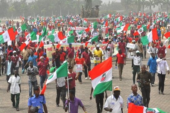 Fed Govt Drops Contempt Charge Against NLC Leaders 
