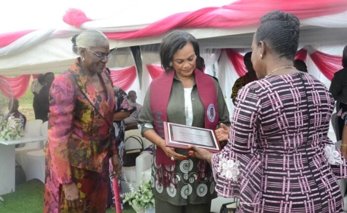 T.Y Danjuma Donates $1.36million USD To UI College Of Medicine