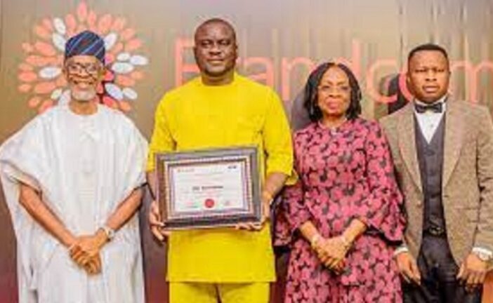 itel Awarded The Most Outstanding Mobile Phone Brand In Consumer Engagement At Brandcom Awards 2023