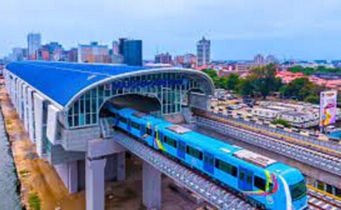 Clean-Up Of Lagos-Badagry Blue Line/BRT Corridor Continues, Says Commissioner