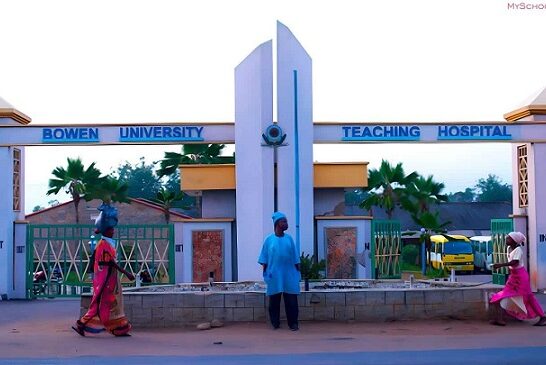 Soun Of Ogbomosoland Presents Medical Equipment To BOWEN Teaching Hospital