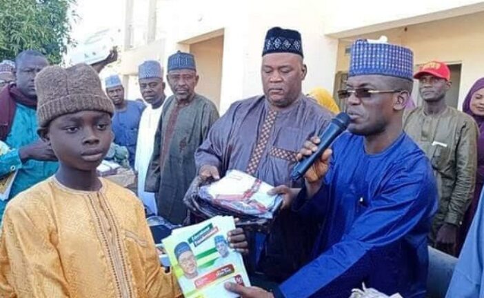 Bauchi Lawmaker Distributes N6.55m Educational Grants To 655 Students