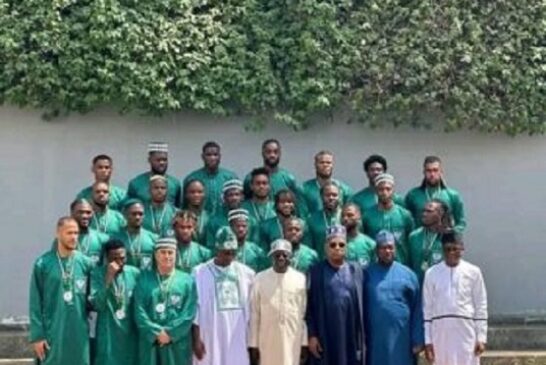 Breaking: Tinubu Rewards Super Eagles With National Award, Plots Of Land, Flats In FCT