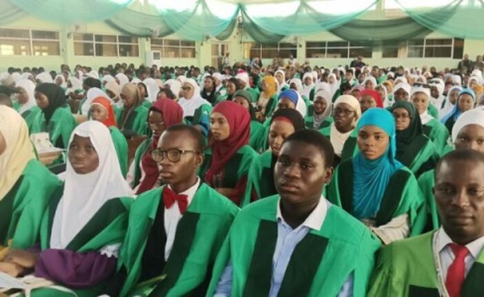 Fountain University Matriculates 545 Students