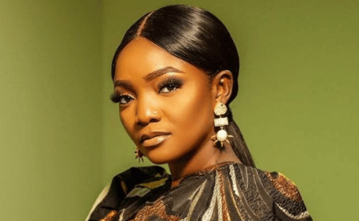 If You Don't Like My Song, Go Listen To Someone Else - Simi Blasts Critics