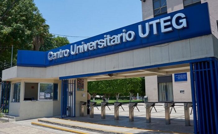 Man Stabs Two Women To Death At A Mexico Varsity