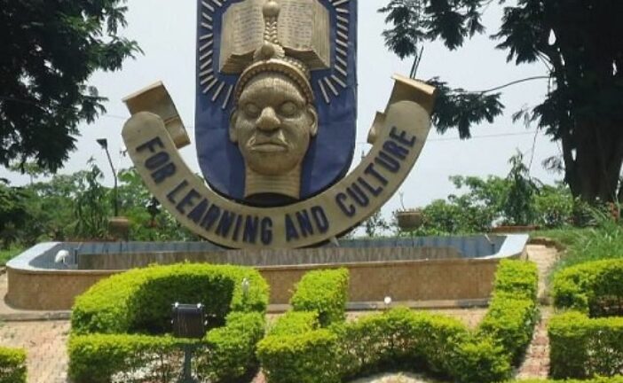 Firm Trains 100 OAU Students In Photography