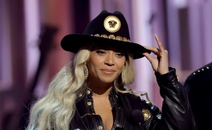 Beyonce’s Country Album Tops Billboard Chart