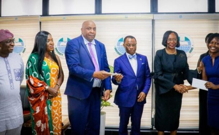 UNILAG Alumni Uk Funds, Empowers Undergraduates