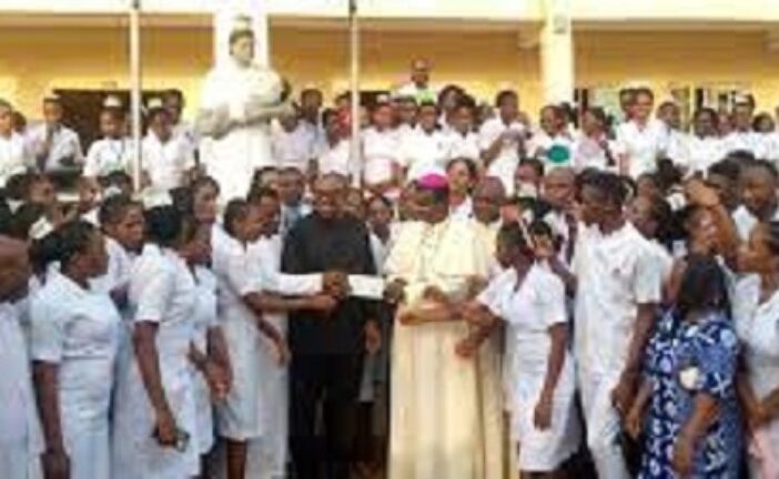 Peter Obi Donates N10m To Nursing School In Anambra