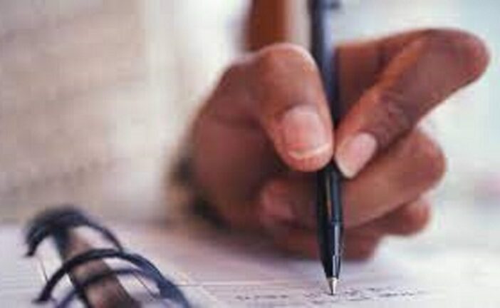 Essay Enhances Creative Writing, Thinking, Says Institute