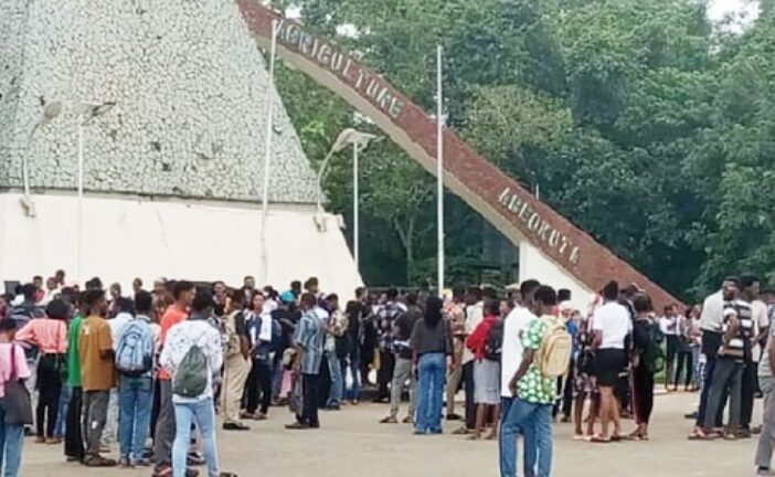 FUNAAB Students Protest Colleague’s Death, Poor Healthcare