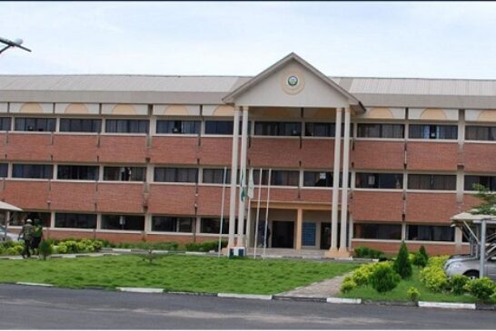 UNIOSUN Students Get Research Grant, Scholarships