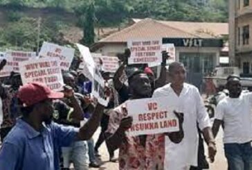 Protest Rocks UNN Over VC’s Handover
