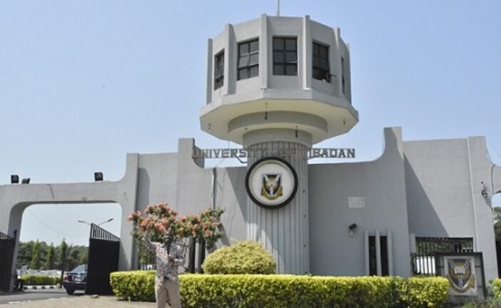 UI Students Face Panel For Fee Hike Protest