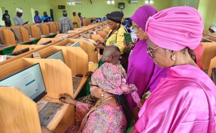Kwara Donates 250 Computers To CBT Centre