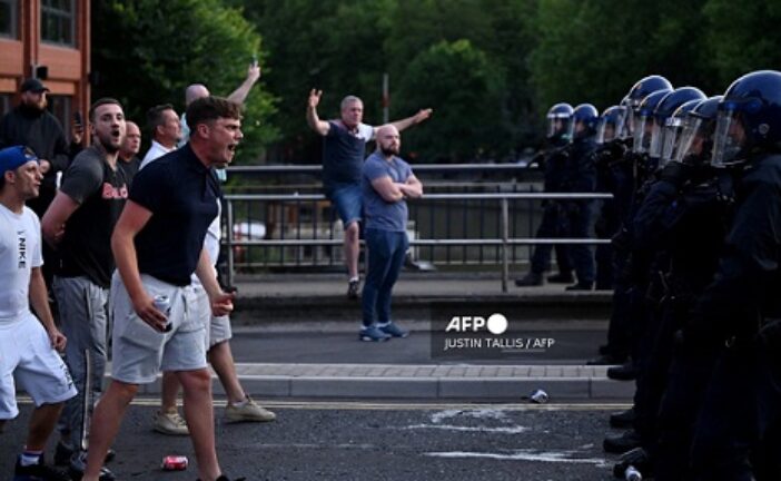 Nigerian Students In Diaspora Condemn UK Violence, Urge Caution