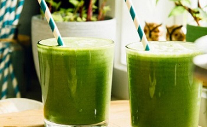 Try These 3 Refreshing Smoothies To Relieve Your Constipation