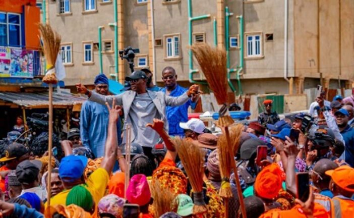 Gov Sanwo-Olu Inaugurates Last Of 5 Red Line Rail Flyovers In Mushin