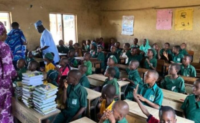 Oyo Bans Teachers From Holding Meetings During School Hours