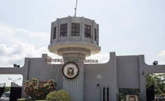 UI Inducts 90 Vets As Faculty Turns 60