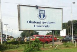 OAU Union Protests 2022 Withheld Salaries, Shortage Of Workers