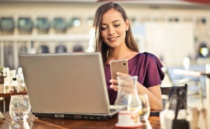 Cellphone, Laptop Use Can Increase Dementia Risk – Physiotherapist