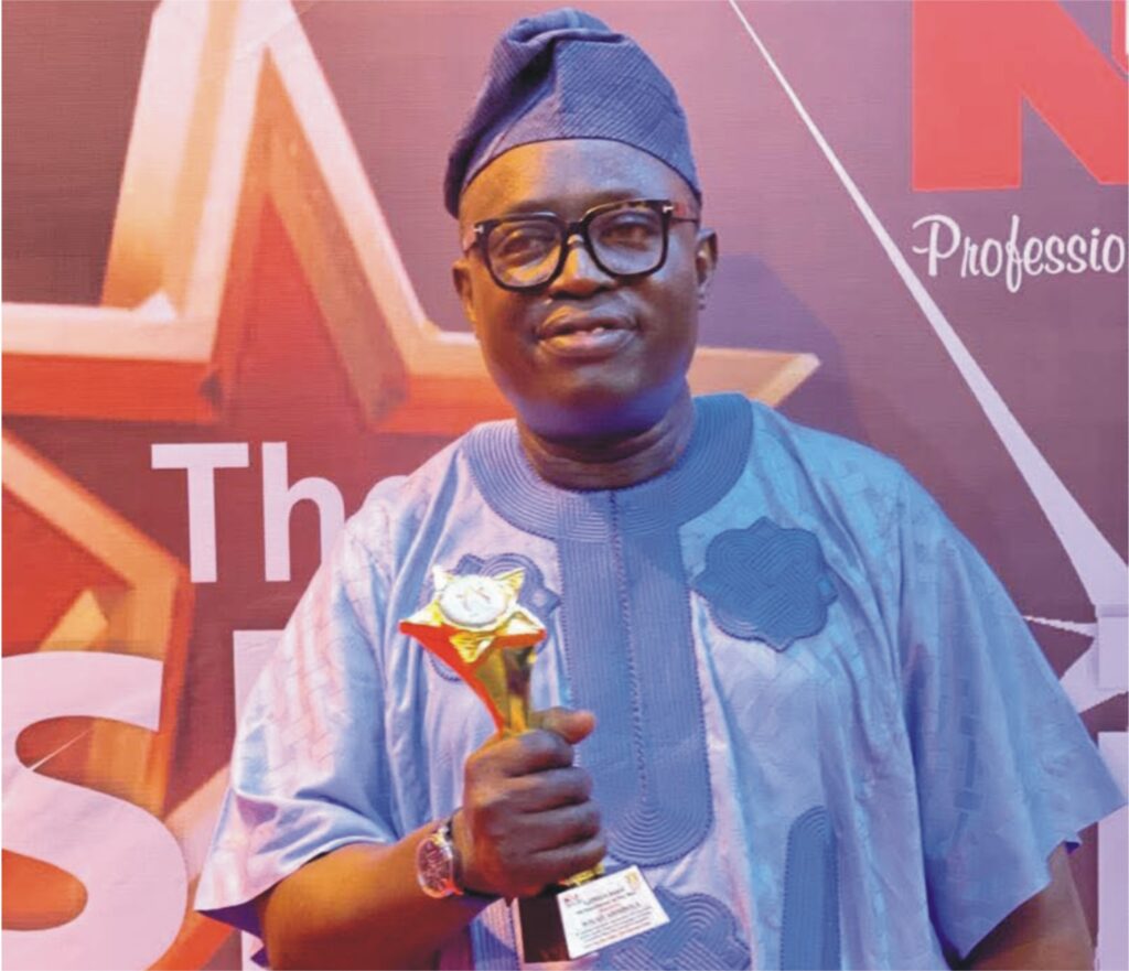 PR Guru, Bolaji Abimbola crowned PR Practitioner of the Year at 2024 LaPRIGA