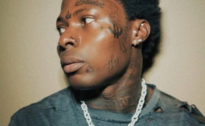 ‘He Is Losing His Mind’: Fans React To Asake’s New Facial Tattoos