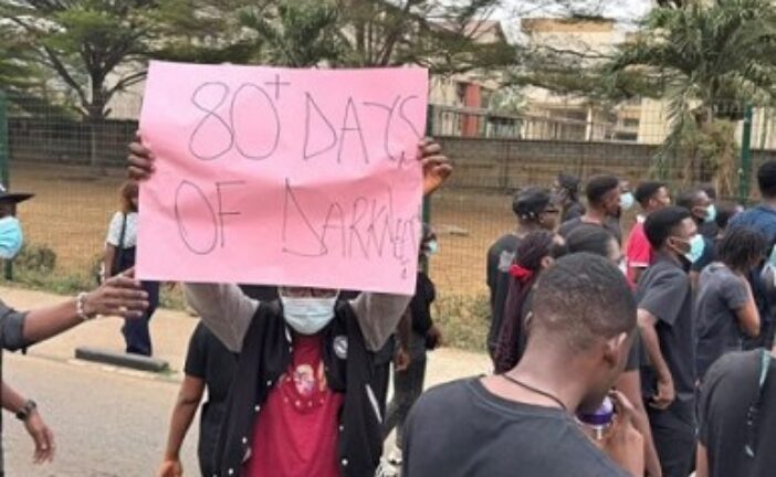 UI Students Protest 82-Day Power Outrage At UCH
