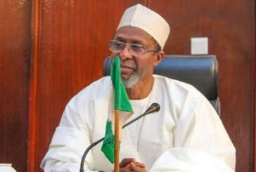 Minister Awards Scholarships To 450 Indigent Kaduna Students 