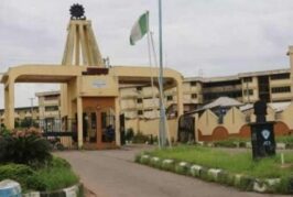 Oyo Polytechnic, College Of Education Workers Threaten Strike Over Unpaid Minimum Wage 