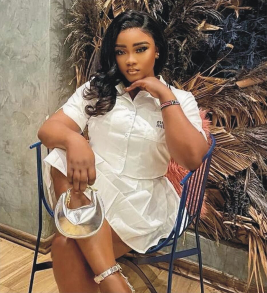 Being The Daughter Of Famous Actors Comes With High Demands - Midebams