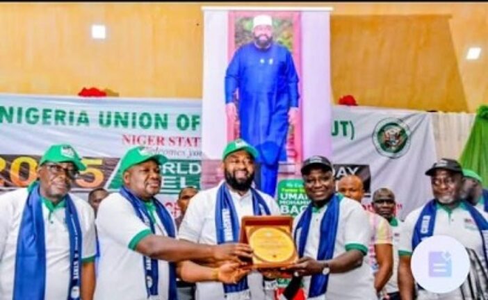 Niger Raises Teachers’ Retirement Age To 65, Announces N20,000 Wage Award