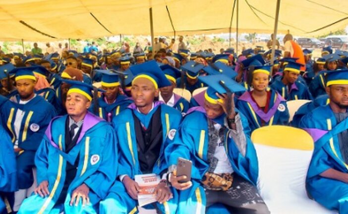 CUSTECH Best Graduating Students Get Automatic Employment