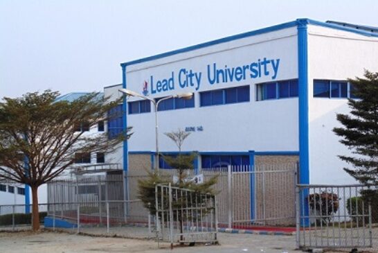 290 Earn First Class At Lead City