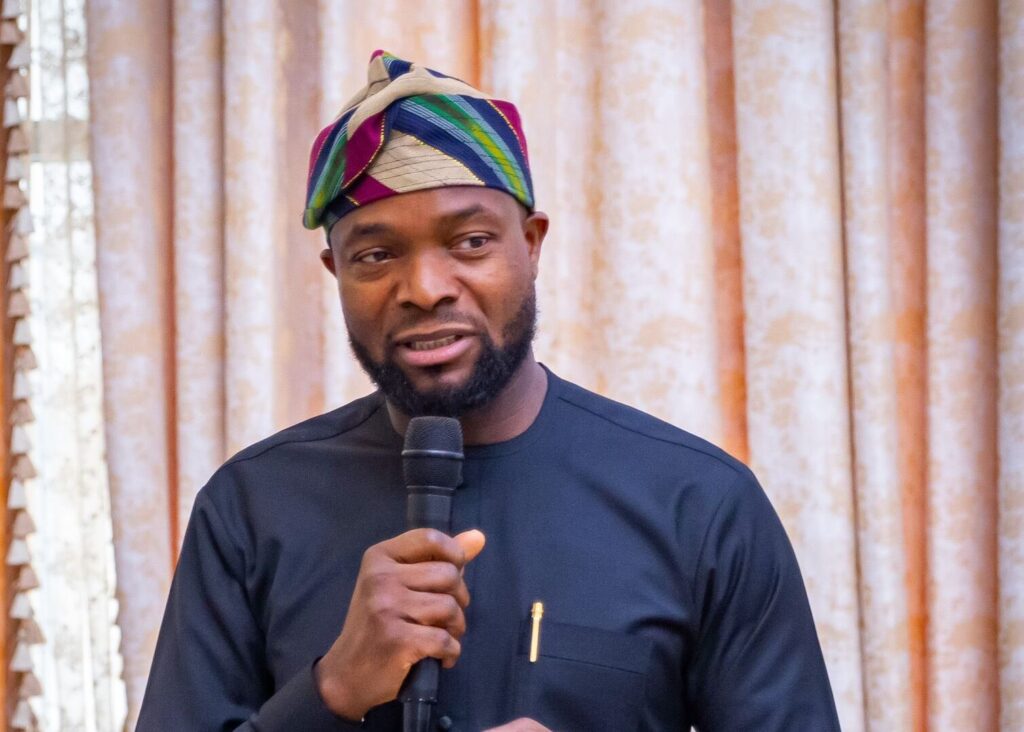 FG Targets Internet Access for 20 Million Nigerians Leveraging NigComSat