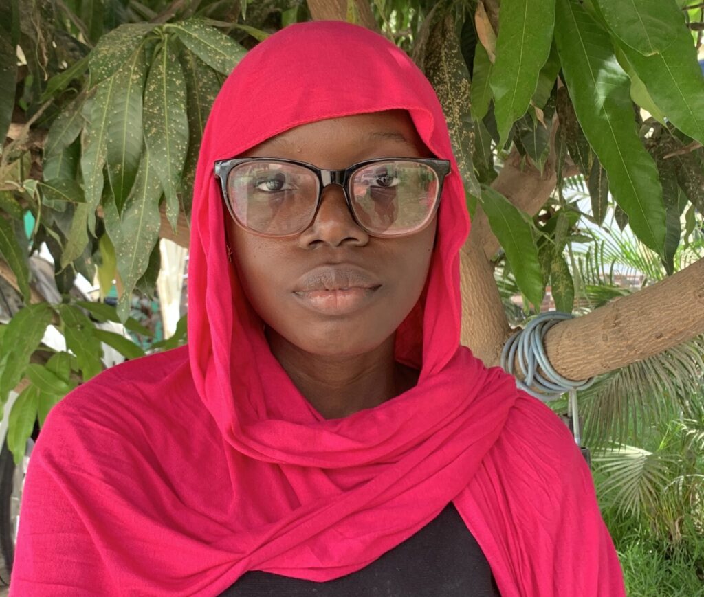 Nigerian Teen, Raheema Auwal-Panti  Turns Farm Waste into Eco-Friendly Sanitary Pads, Gains Global Recognition