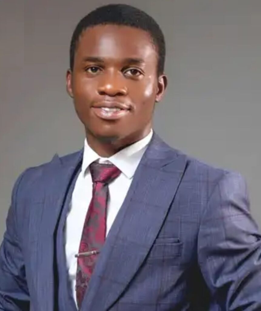 University of Ibadan Law Student Who Worked as Bricklayer Bags First Class, Several Scholarships