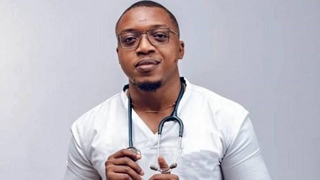 Why You Should Stop Rinsing Your Mouth With Untreated Borehole Water — Aproko Doctor